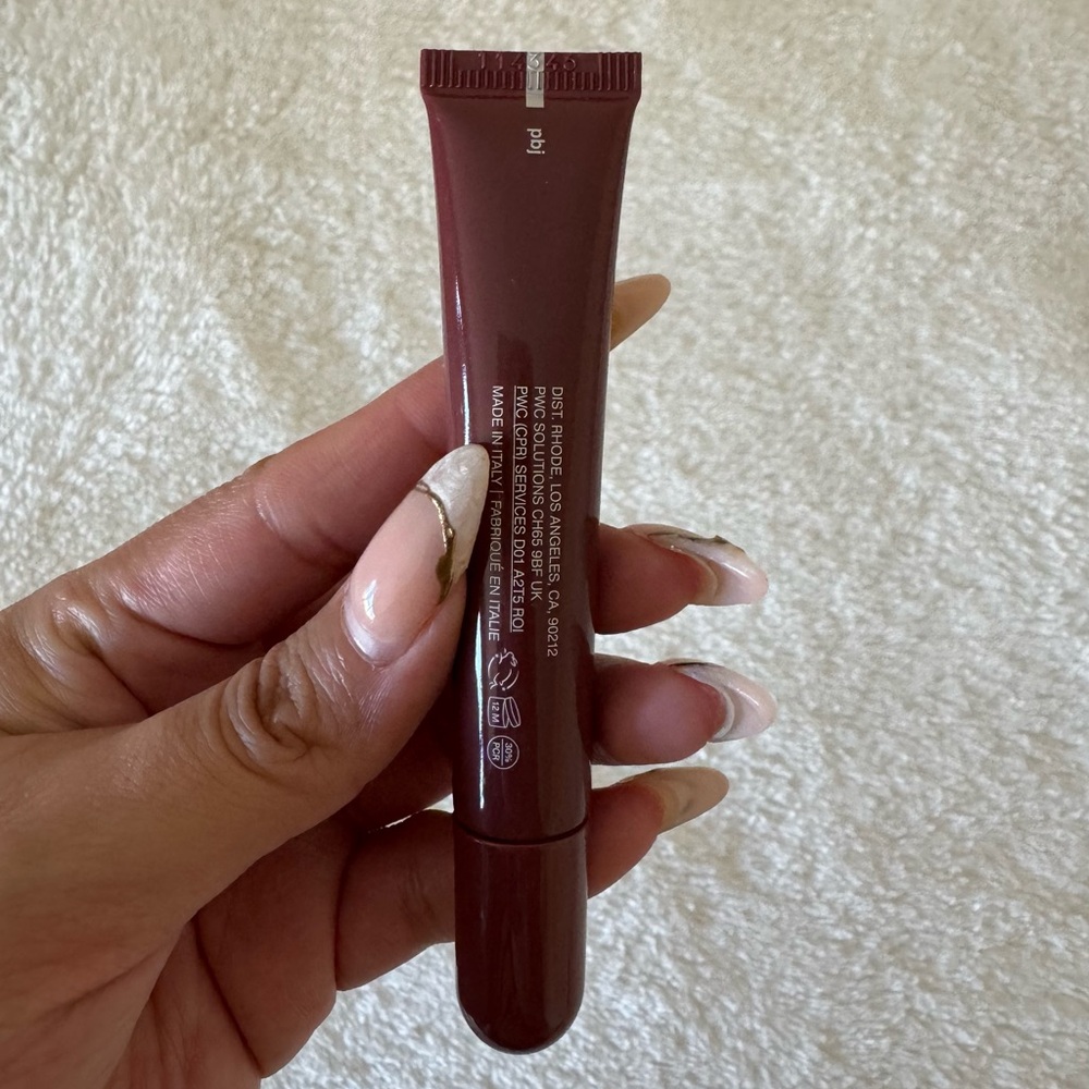 Rhode peptide lip tint - Picture 3 of 7